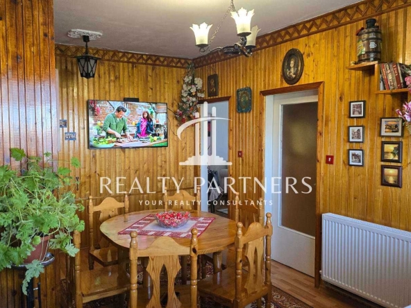 Тристаен апартамент в Радомир - 85 кв.м за 906 €/кв.м - Снимка #1