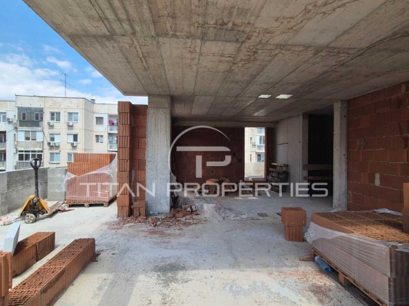 Тристаен апартамент в Пловдив, Кючук Париж - 123 кв.м за 1253 €/кв.м - Снимка #1