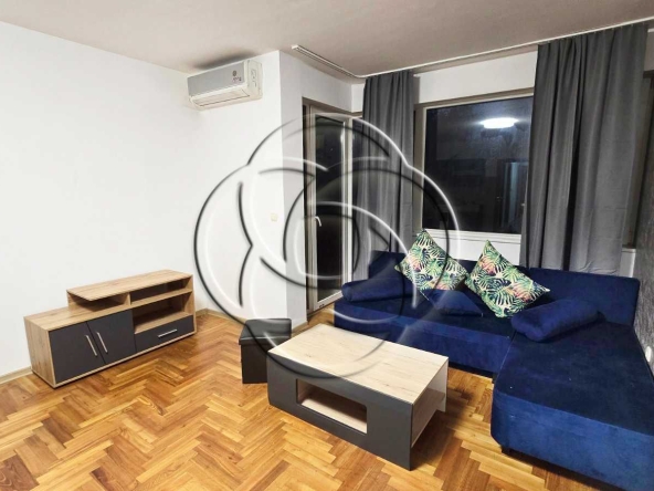 Дава се под наем Двустаен апартамент в София, Център - 64 кв.м за 650 € - Снимка #1