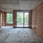 Тристаен апартамент в Пловдив, Кючук Париж - 105 кв.м за 1569 €/кв.м - Снимка #1