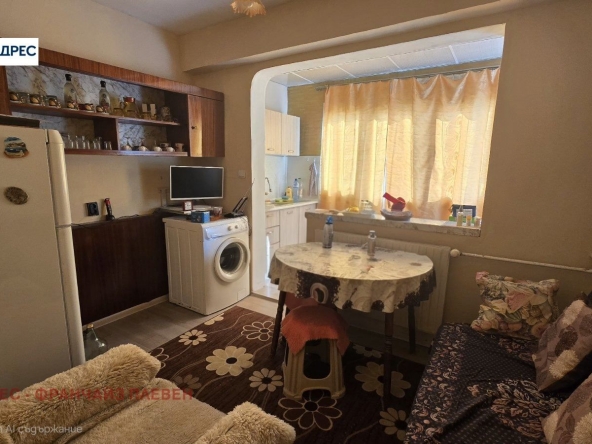 Едностаен апартамент в Плевен, Сторгозия - 49 кв.м за 1307 €/кв.м - Снимка #1