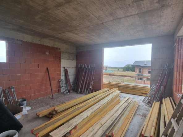 Къща в Пловдив, Беломорски - 180 кв.м за 1167 €/кв.м - Снимка #1