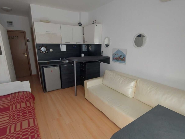 Едностаен апартамент в к.к. Слънчев бряг - 28 кв.м за 1179 €/кв.м - Снимка #1