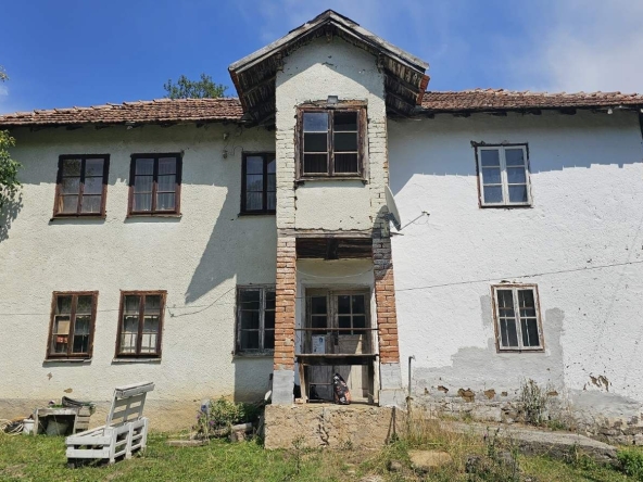 Парцел в с. Бутроинци, Област Перник - 1000 кв.м за 30 €/кв.м - Снимка #1