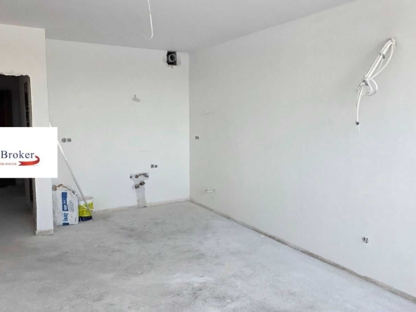 Тристаен апартамент в София, Дружба 1 - 103 кв.м за 1995 €/кв.м - Снимка #1