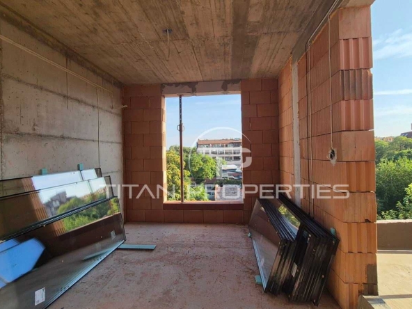 Тристаен апартамент в Пловдив, Кючук Париж - 98 кв.м за 1597 €/кв.м - Снимка #1