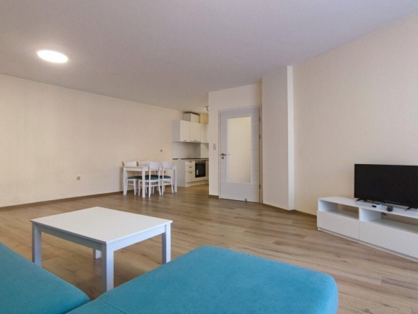 Двустаен апартамент в Варна, Аспарухово - 106 кв.м за 1416 €/кв.м - Снимка #1