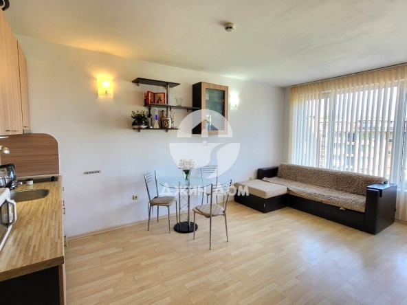 Двустаен апартамент в к.к. Слънчев бряг - 56 кв.м за 1197 €/кв.м - Снимка #1