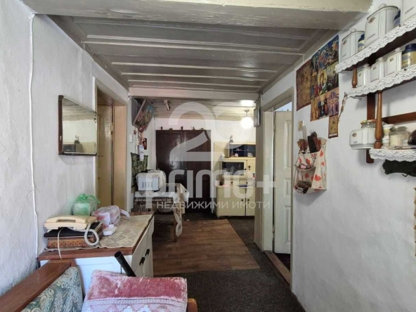 Етаж от къща в Велико Търново, Асенов - 35 кв.м за 1658 €/кв.м - Снимка #1