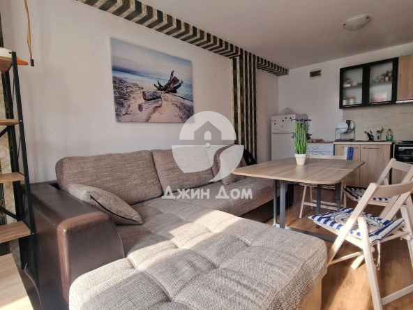 Двустаен апартамент в к.к. Слънчев бряг - 44 кв.м за 1137 €/кв.м - Снимка #1