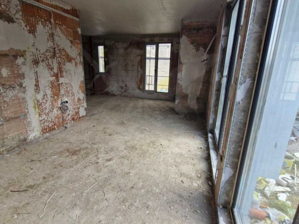 Тристаен апартамент в Пловдив, Беломорски - 97 кв.м за 1257 €/кв.м - Снимка #1