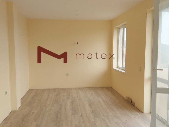 Двустаен апартамент в Варна, Виница - 74 кв.м за 827 €/кв.м - Снимка #1