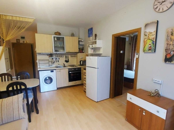 Тристаен апартамент в к.к. Слънчев бряг - 70 кв.м за 445 €/кв.м - Снимка #1