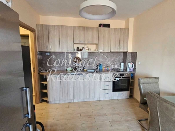 Дава се под наем Двустаен апартамент в Варна, Възраждане 1 - 50 кв.м за 398.82 € - Снимка #1