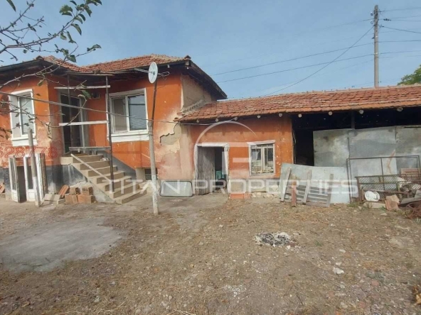 Къща в с. Цалапица, Област Пловдив - 125 кв.м за 520 €/кв.м - Снимка #1