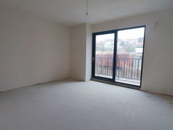 Тристаен апартамент в Варна, Виница - 130 кв.м за 938 €/кв.м - Снимка #1