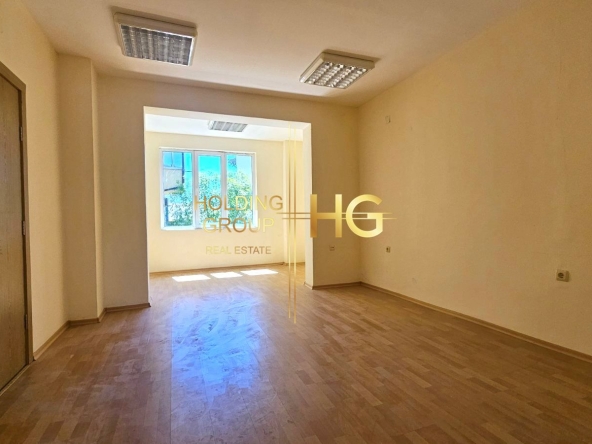 Тристаен апартамент в Варна, Гръцка махала - 85 кв.м за 1116 €/кв.м - Снимка #1