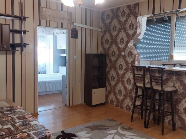 Дава се под наем Тристаен апартамент в Стара Загора, Казански - изток - 60 кв.м за 309.06 € - Снимка #1