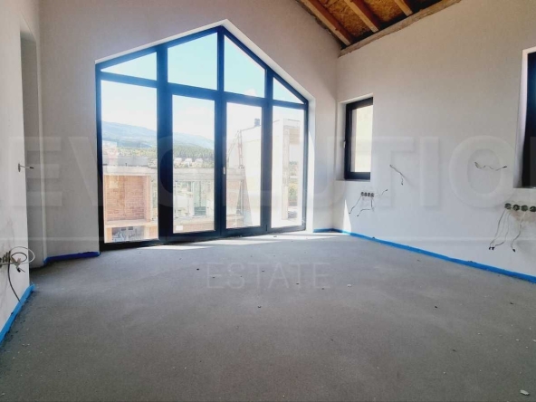 Къща в с. Бистрица, Област София-град - 361 кв.м за 2078 €/кв.м - Снимка #1