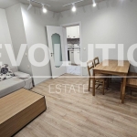 Дава се под наем Етаж от къща в Варна, Цветен квартал - 65 кв.м за 648.21 € - Снимка #1