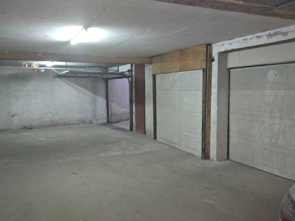 Дава се под наем Гараж / Паркомясто в София, Люлин 7 - 30 кв.м за 149.43 € - Снимка #1