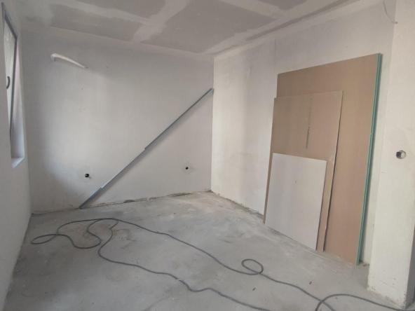 Тристаен апартамент в Варна, Лятно кино Тракия - 112 кв.м за 1038 €/кв.м - Снимка #1