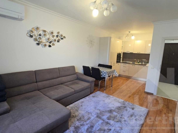 Двустаен апартамент в к.к. Св.Св. Константин и Елена - 74 кв.м за 1158 €/кв.м - Снимка #1