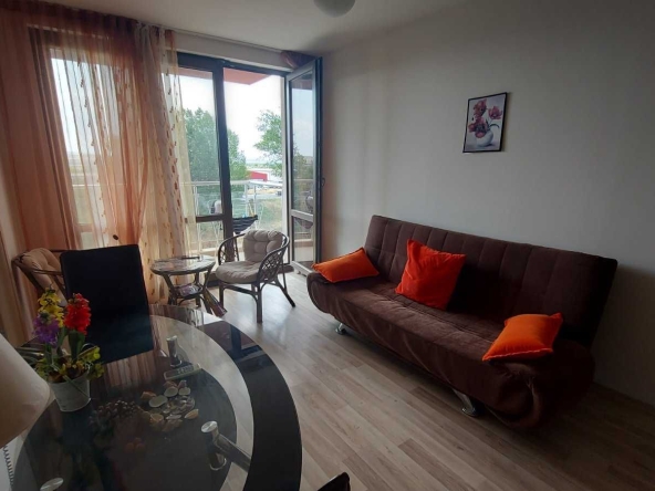 Тристаен апартамент в к.к. Слънчев бряг - 80 кв.м за 558 €/кв.м - Снимка #1