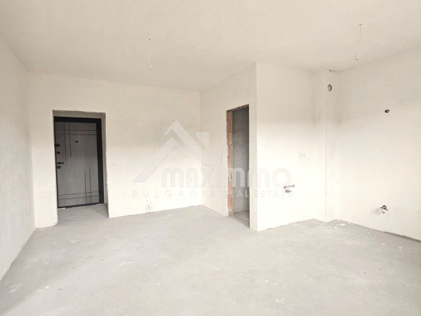 Тристаен апартамент в Варна, Кайсиева градина - 80 кв.м за 1438 €/кв.м - Снимка #1