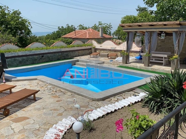Къща в с. Аврен, Област Варна - 142 кв.м за 736 €/кв.м - Снимка #1