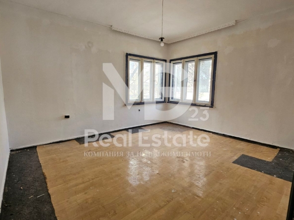 Многостаен апартамент в Пловдив, Каменица 1 - 158 кв.м за 943 €/кв.м - Снимка #1