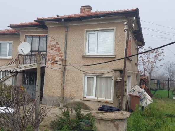 Къща в с. Омарчево, Област Сливен - 120 кв.м за 149 €/кв.м - Снимка #1