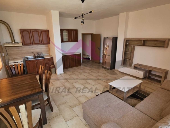 Дава се под наем Етаж от къща в Варна, Виница - 60 кв.м за 398.82 € - Снимка #1