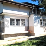 Дава се под наем Къща в Варна, Бриз - 255 кв.м за 1020 € - Снимка #1