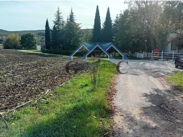 Парцел в с. Шкорпиловци, Област Варна - 2670 кв.м за 40 €/кв.м - Снимка #1