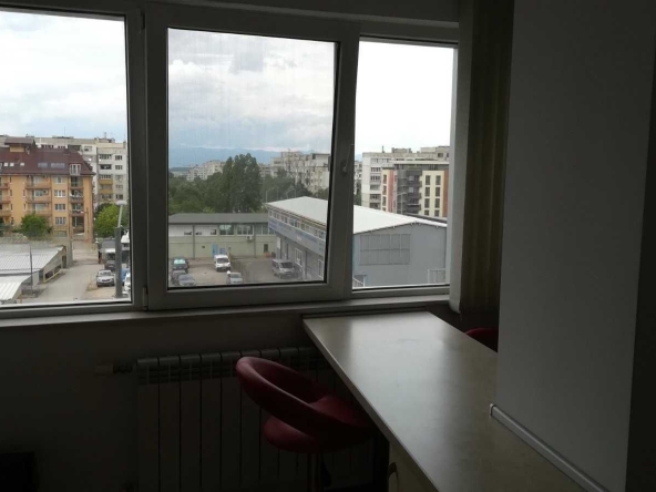 Дава се под наем Двустаен апартамент в София, Люлин - център - 56 кв.м за 400 € - Снимка #1