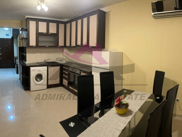 Дава се под наем Двустаен апартамент в Варна, Общината - 60 кв.м за 500 € - Снимка #1