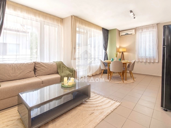 Тристаен апартамент в к.к. Слънчев бряг - 82 кв.м за 1196 €/кв.м - Снимка #1