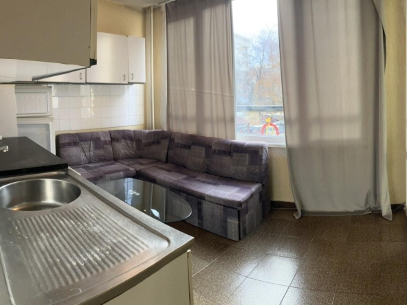 Дава се под наем Едностаен апартамент в София, Сухата река - 50 кв.м за 250 € - Снимка #1