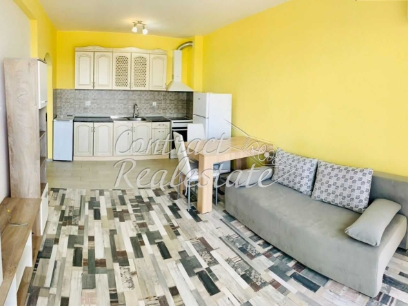 Дава се под наем Двустаен апартамент в Варна, Кайсиева градина - 65 кв.м за 368.73 € - Снимка #1