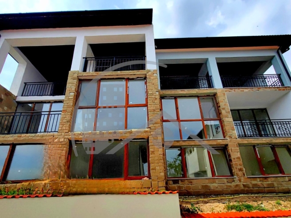 Къща в Варна, Бриз - 205 кв.м за 1503 €/кв.м - Снимка #1