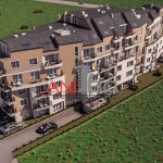 Тристаен апартамент в Перник, Ладовица - 102 кв.м за 661 €/кв.м - Снимка #1