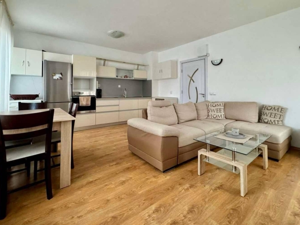 Дава се под наем Двустаен апартамент в София, Студентски град - 65 кв.м за 649 € - Снимка #1