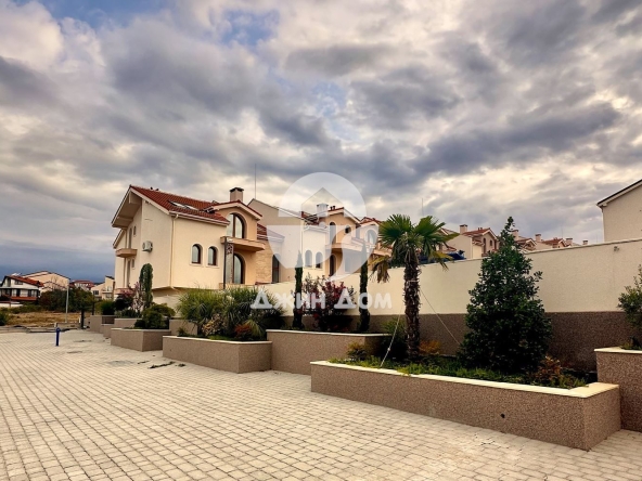 Мезонет в с. Кошарица, Област Бургас - 153 кв.м за 1063 €/кв.м - Снимка #1