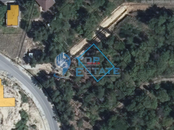 Парцел в Велико Търново, Картала - 450 кв.м за 160 €/кв.м - Снимка #1