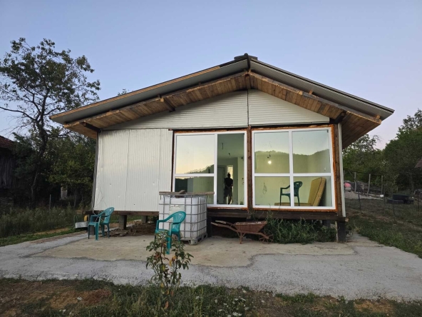 Къща в Троян - 80 кв.м за 1052 €/кв.м - Снимка #1