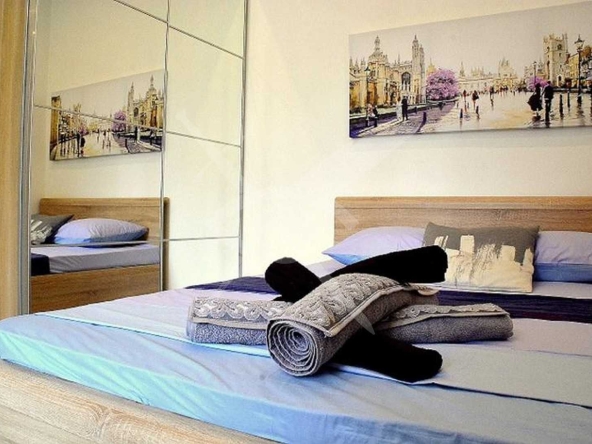 Дава се под наем Едностаен апартамент в София, Център - 50 кв.м за 800 € - Снимка #1