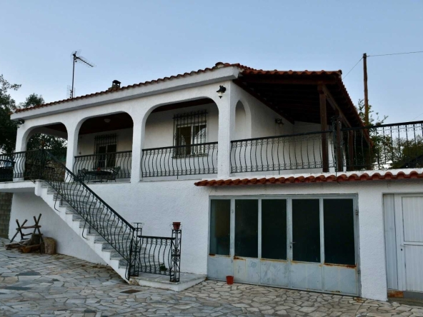 Къща в Бургас, Изгрев - 69 кв.м за 2464 €/кв.м - Снимка #1