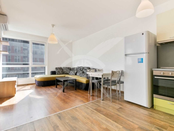 Дава се под наем Двустаен апартамент в София, Хладилника - 65 кв.м за 698.19 € - Снимка #1