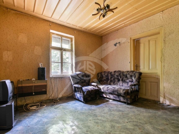 Етаж от къща в София, Център - 108 кв.м за 1204 €/кв.м - Снимка #1